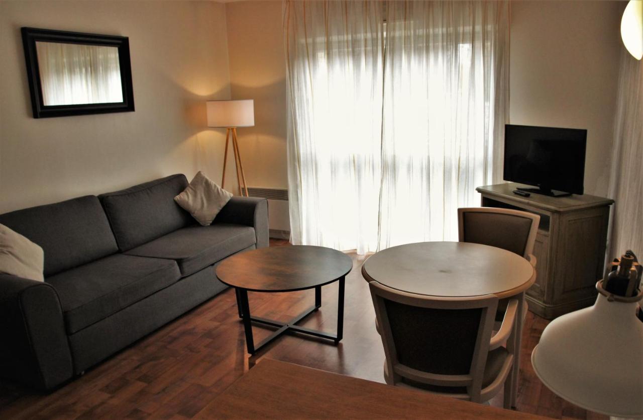 Residence Carouge Appart Hotel ブレティニー・シュル・オルジュ エクステリア 写真