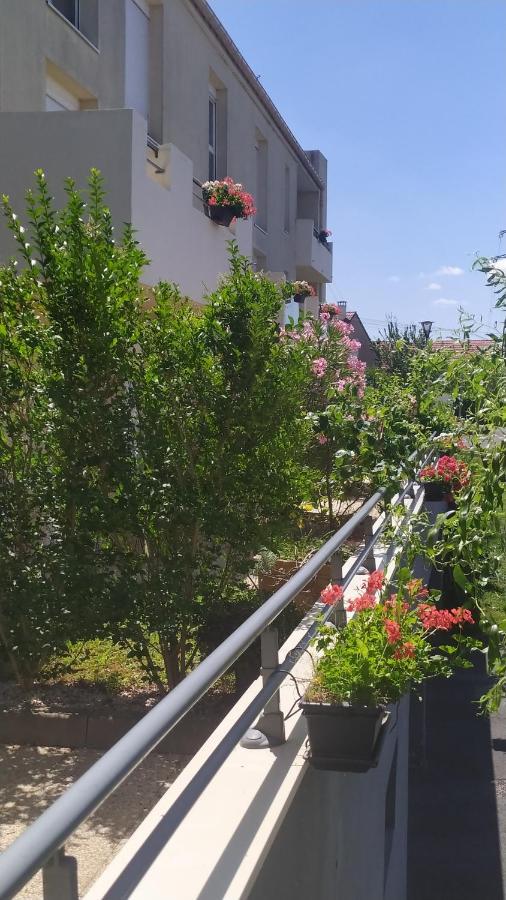 Residence Carouge Appart Hotel ブレティニー・シュル・オルジュ エクステリア 写真