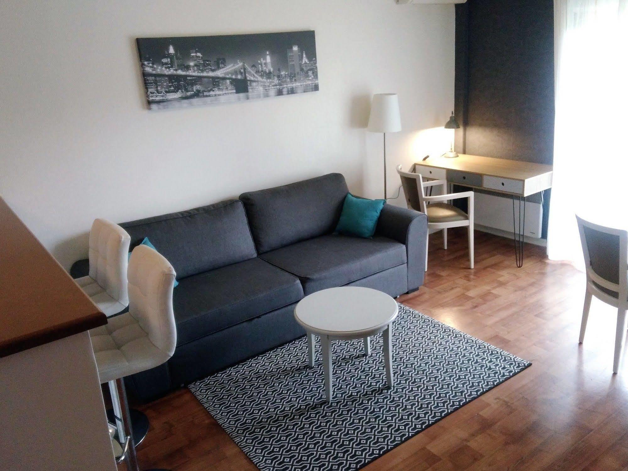 Residence Carouge Appart Hotel ブレティニー・シュル・オルジュ エクステリア 写真